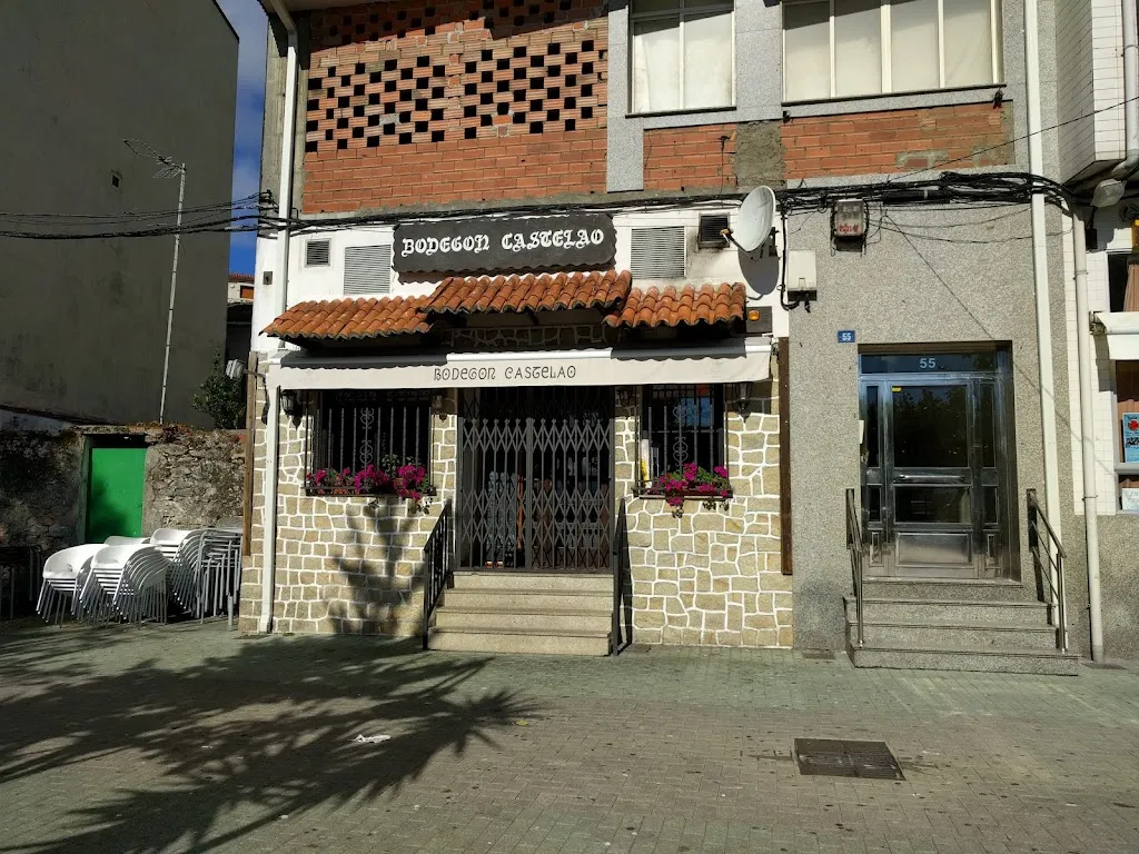 Bodegón Castelao restaurant in Ribeira