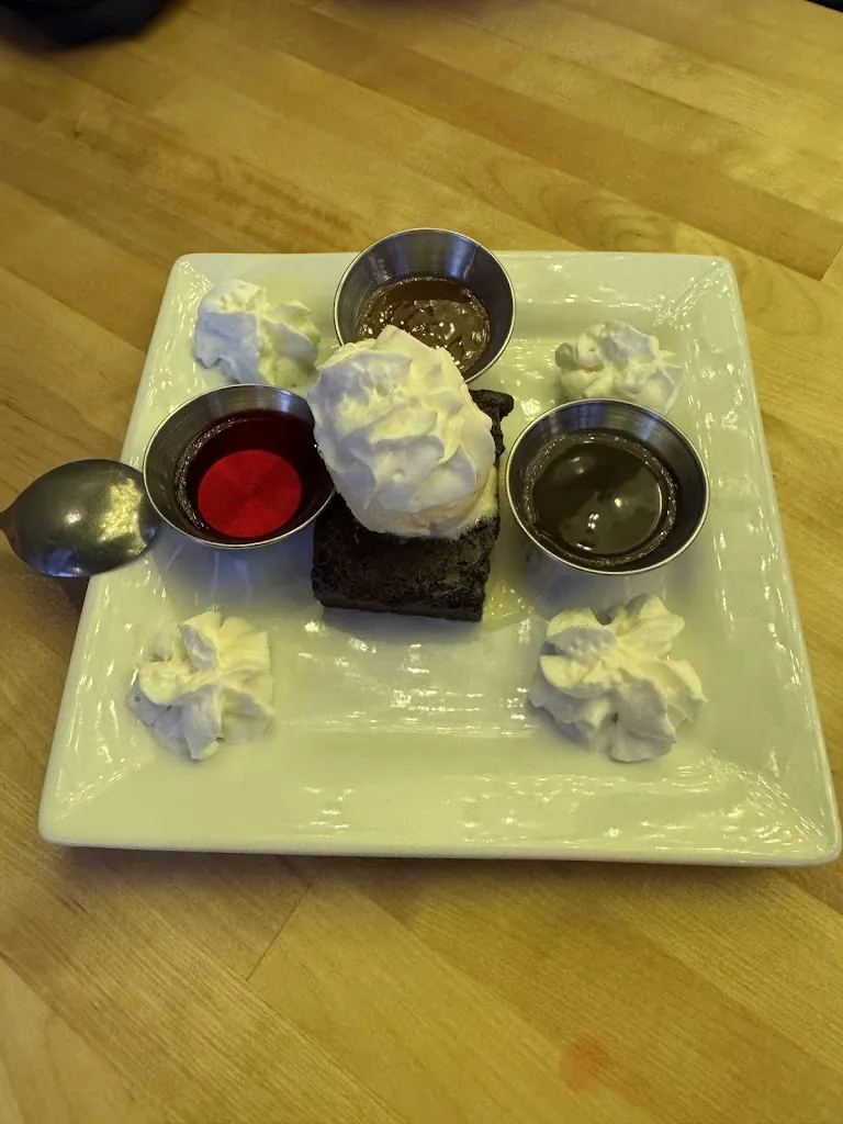 Laura Coverstone_Derailed Pour House_Durango_review