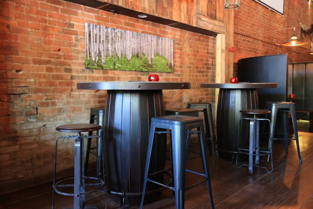 Derailed Pour House_Durango_slider_image_1