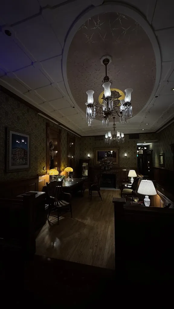 Liam Lewis_Diamond Belle Saloon_Durango_review