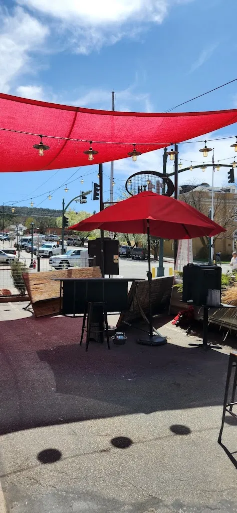 bob hole_11th Street Station_Durango_review