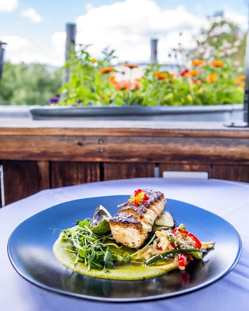 Eolus Bar & Dining_Durango_slider_image_3