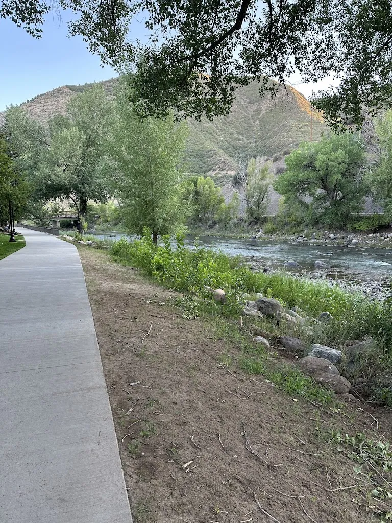 Christopher Steele_Animas River Grille & Lounge_Durango_review