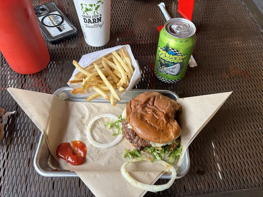 Xitlaly Jiminez_Grassburger _Durango_review