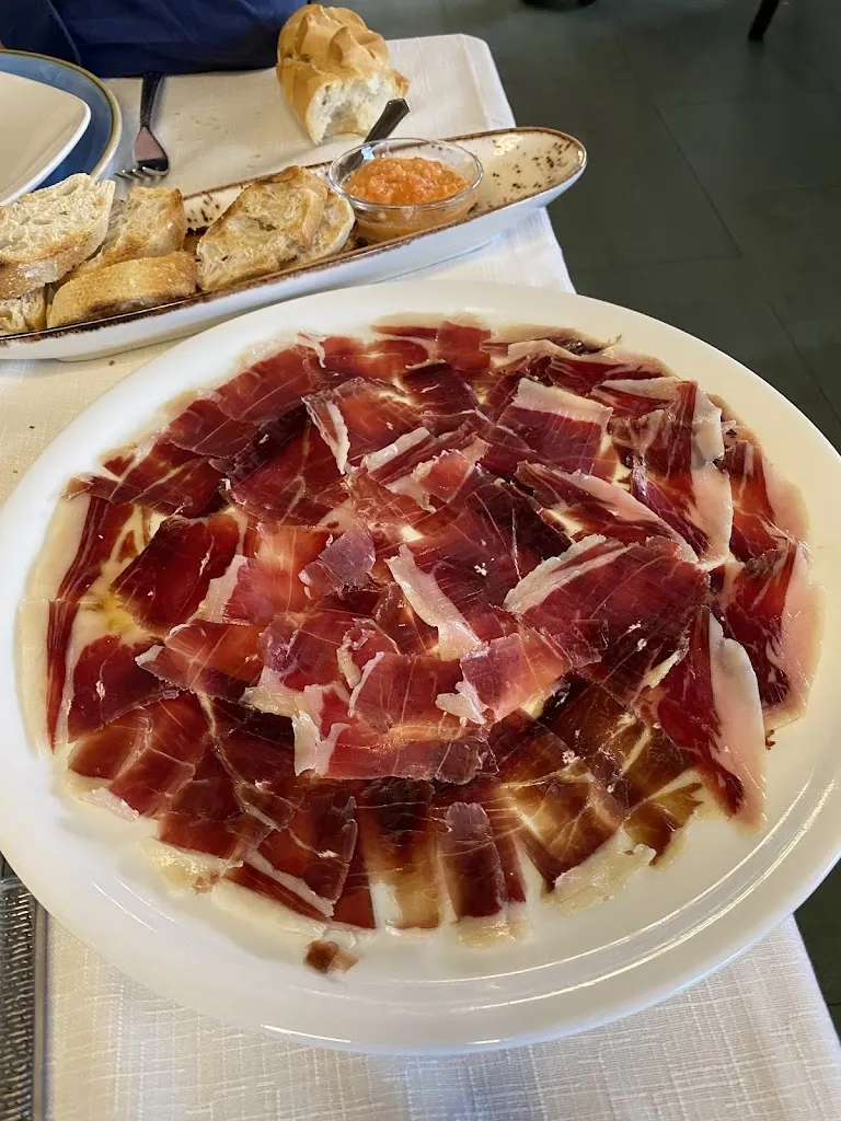 ENRIQUE Cardenal_Latxaska Etxea_Etxebarria_review