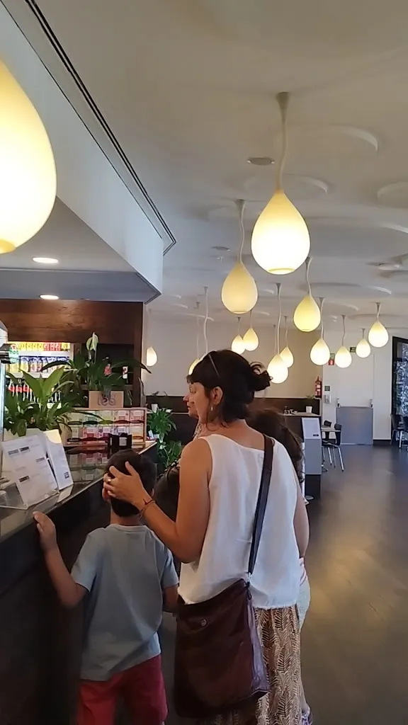 Café-restaurante CaixaForum Madrid Singularis_Forua_slider_image_2