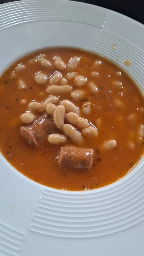 Ezkertza Berria_Derio_slider_image_2