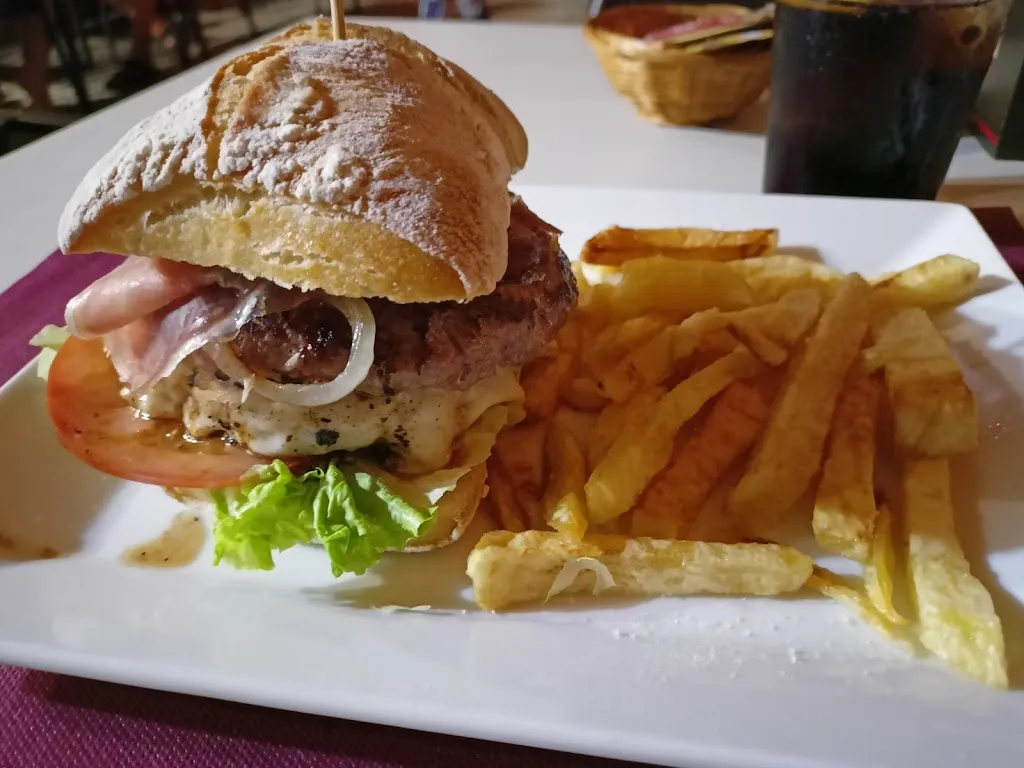 Joan Dalmau Montes_Bar Txapas_Derio_review