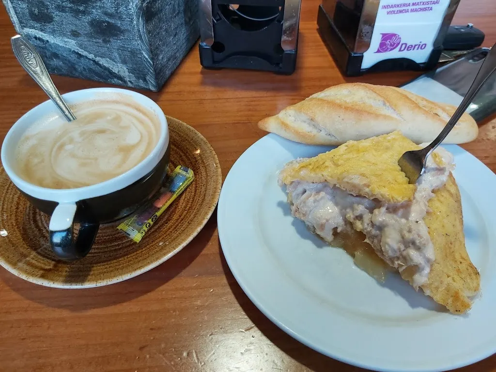 Menu_Bar Bizkargi_Derio_image_1