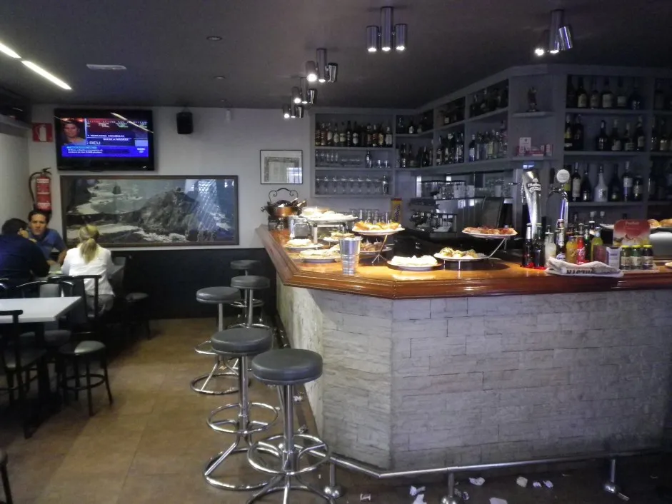 Adarve restaurant in Derio