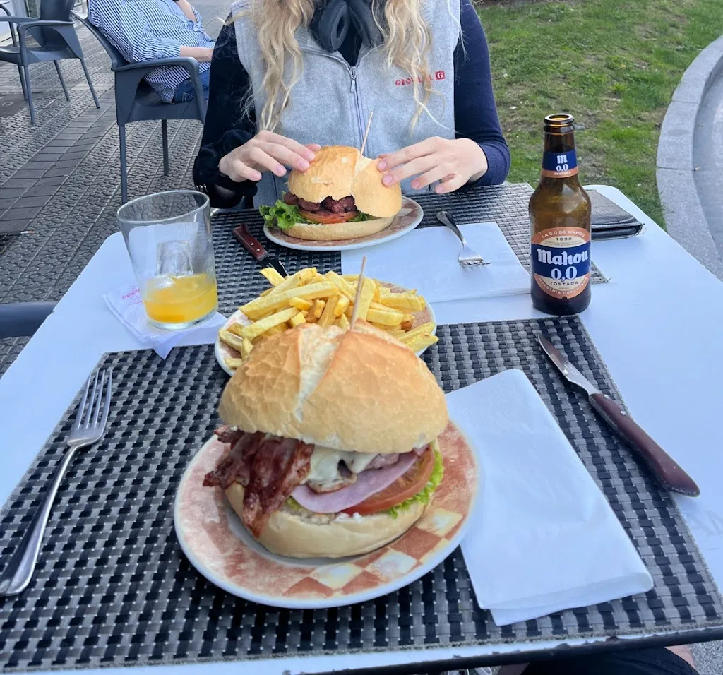 Adrian Baltyn_Hamburger Joint Pozgarri_Derio_recensione