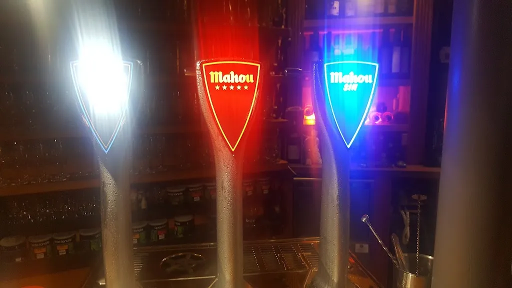 Menu_Devons tavern_Derio_image_6