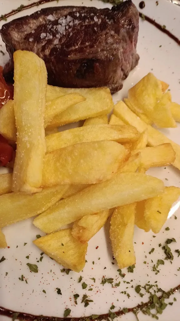 Pablo Arango Jimenez_Asador Fuentene_Derio_review