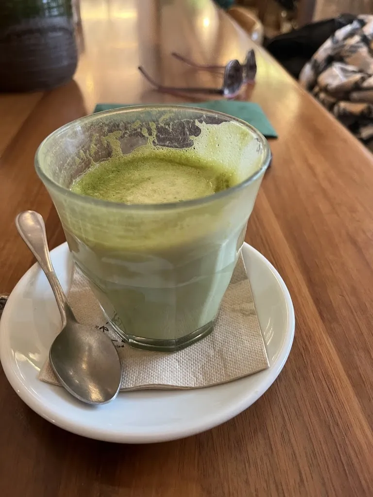 Patricia Felix Santolaria_Bumpgreen_Fruiz_review