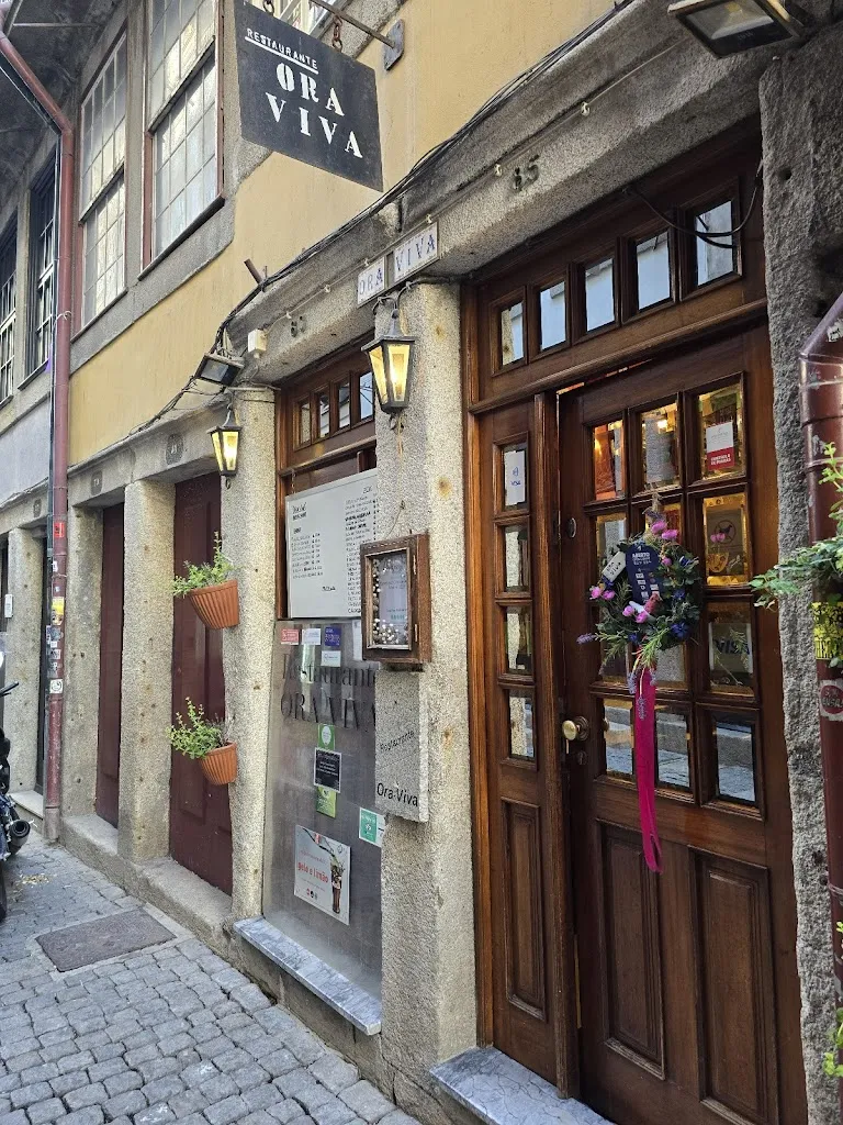 Ora Viva restaurant in Ribeira