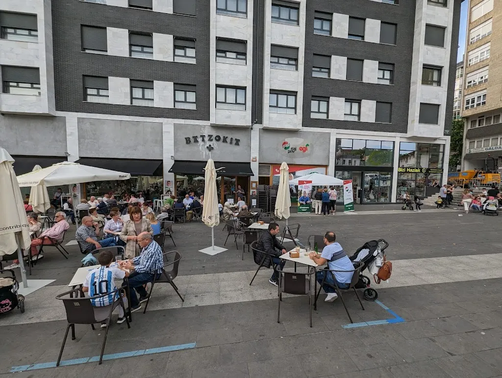 Galdakaoko Batzokia restaurant in Galdakao