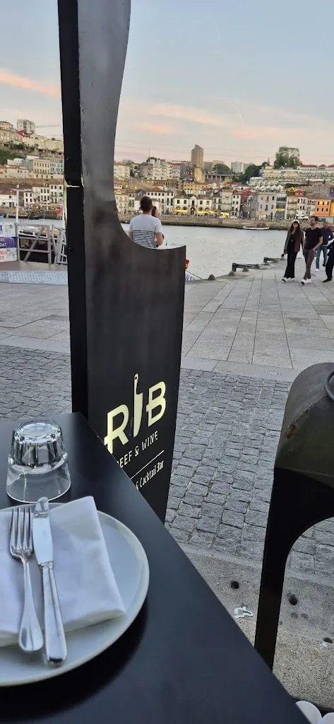 Karl Crawford_Rib Beef & Wine_Ribeira_review