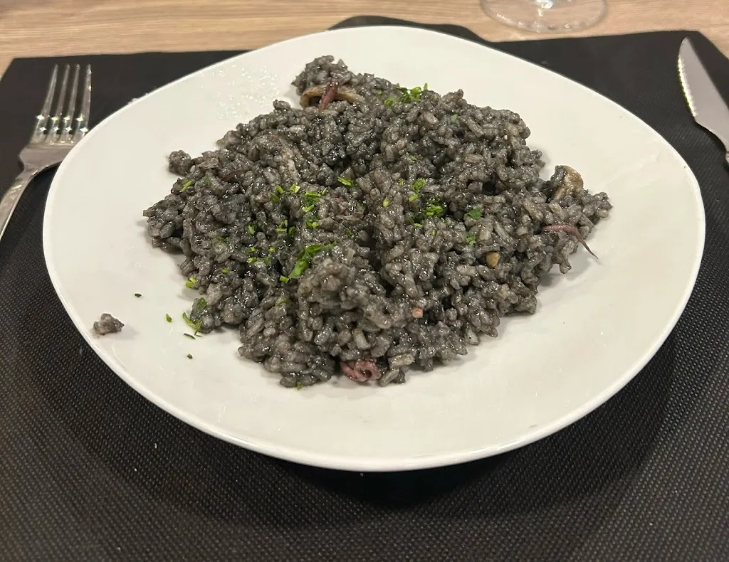 Jon Olariaga Merino_COMPASS_Erandio_review