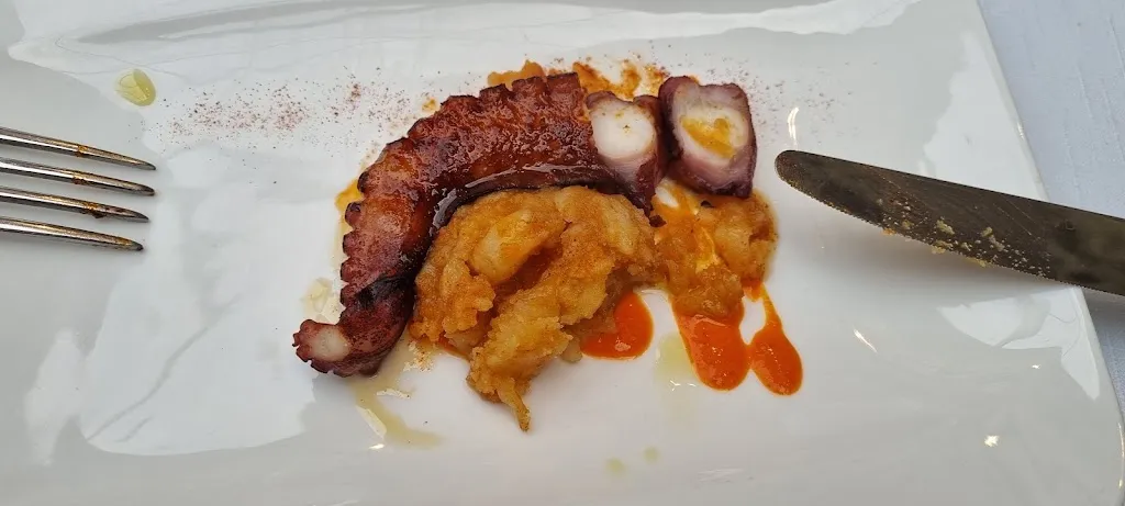 Menu_Restaurante Hotel Komentu Maitea_Gordexola_image_5