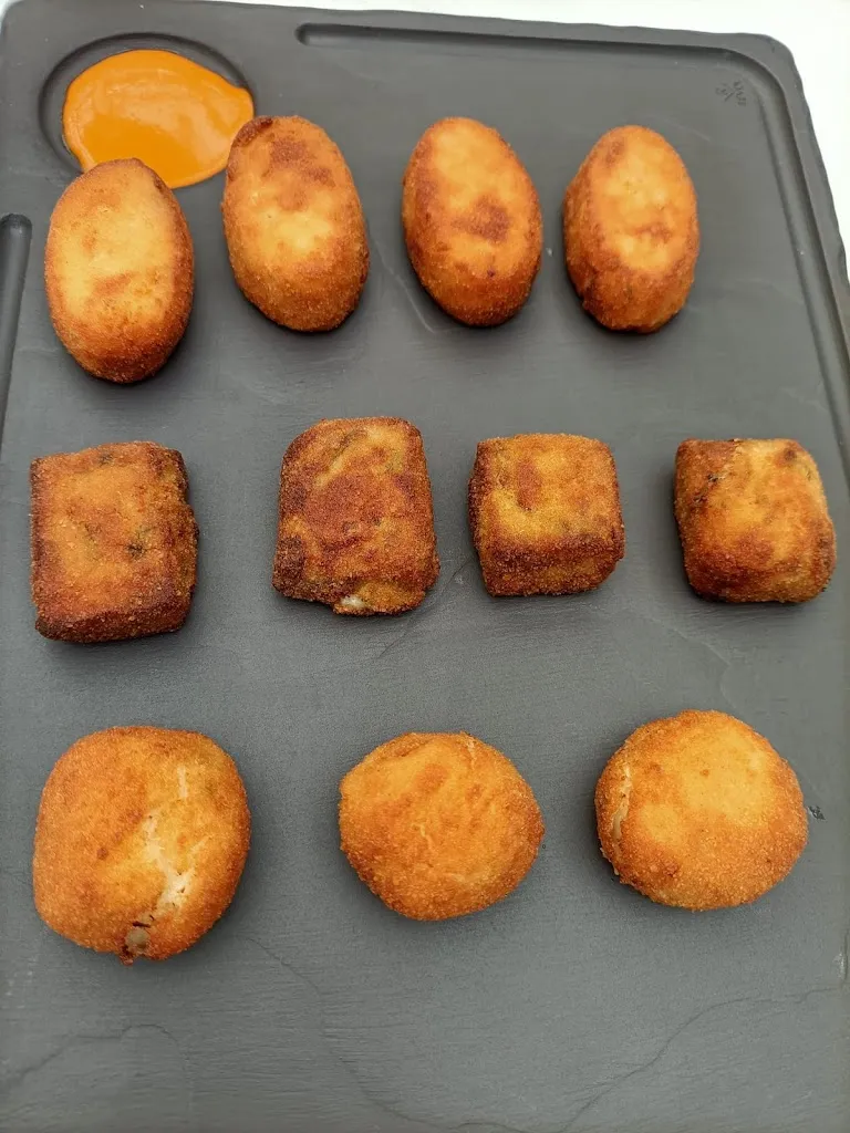 Menu_Restaurante Hotel Komentu Maitea_Gordexola_image_9