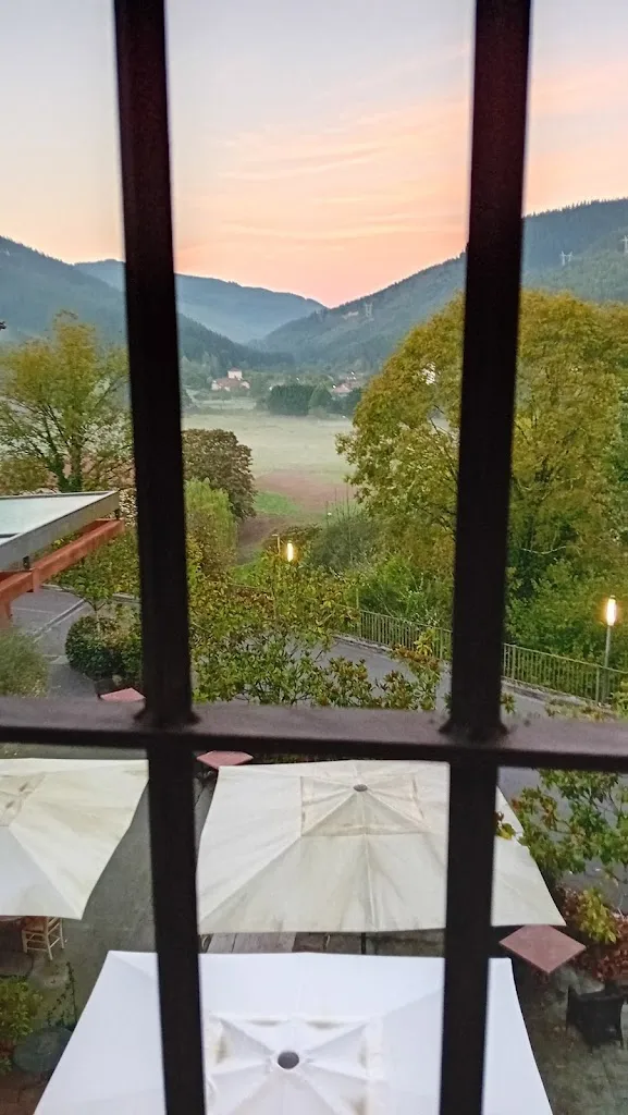 Tim Higgins_Restaurante Hotel Komentu Maitea_Gordexola_review