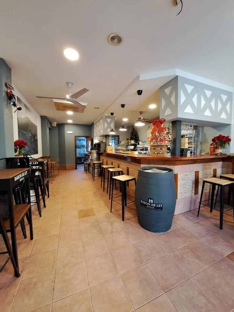 Chen Family_Ibarrangeluko batzokia_Ibarrangelu_review