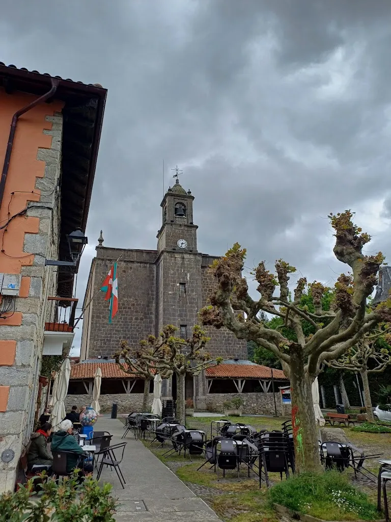 Mikel Bengoetxea_Herriko Taberna_Ispaster_review