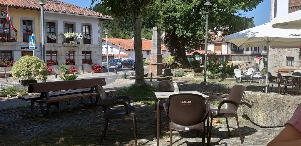 Herriko Taberna_Ispaster_slider_image_1