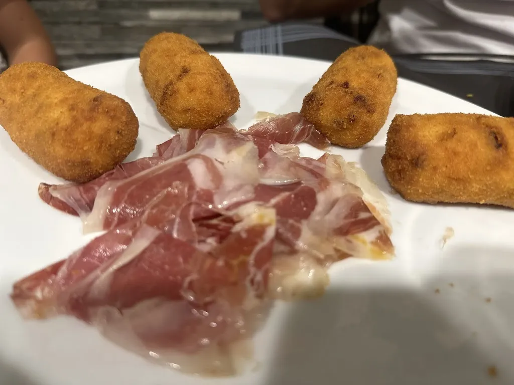 Menu_CAFETERIA EL FRONTON_Güeñes_image_5