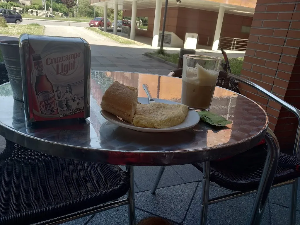 Álvaro Villasevil Gómez_LA CANTINA_Güeñes_review