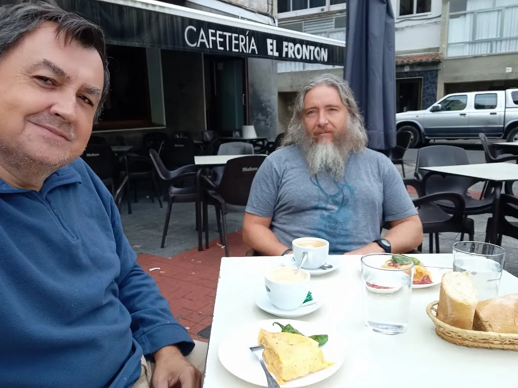 Julio Abad_La cueva del Bandido_Güeñes_review