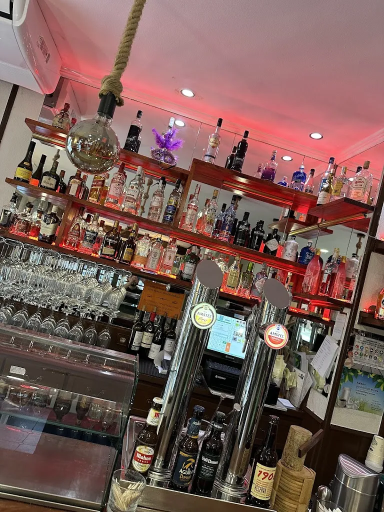 Bar Eguzki restaurant in Igorre