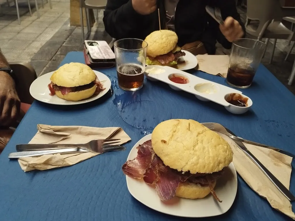 Rosa Quiñones Pajares_Albergue Casa Oregui_Lanestosa_review