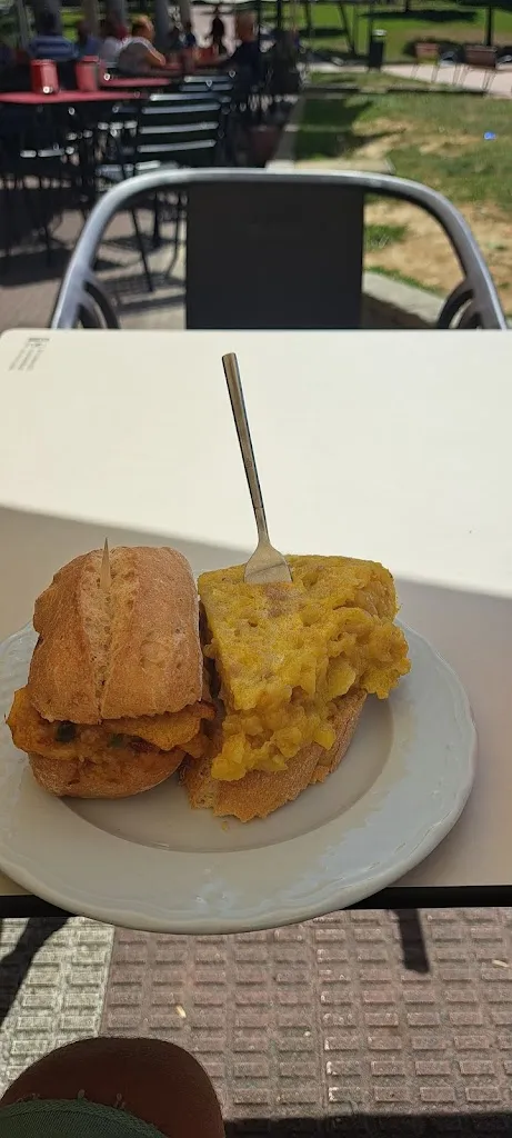 Menu_Bar Txispas_Gorliz_image_8