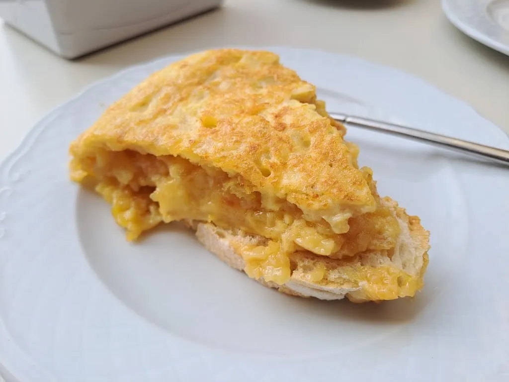 Xabier_Bar Txispas_Gorliz_review