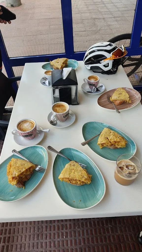 Menu_LIGHTHOUSE GORLIZ Cafe Pub_Gorliz_image_2