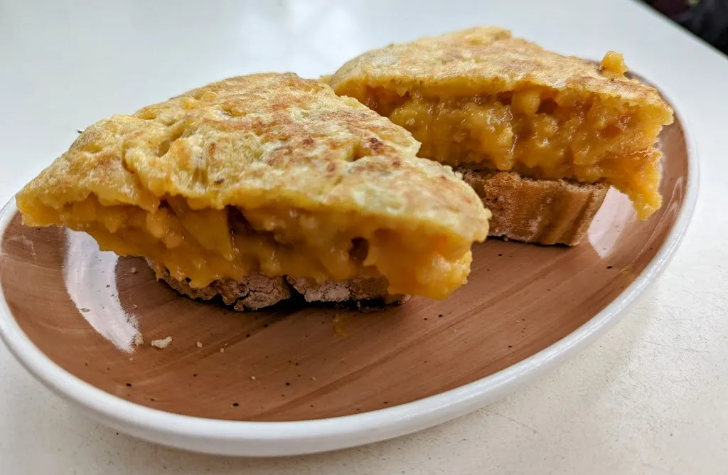 Menu_LIGHTHOUSE GORLIZ Cafe Pub_Gorliz_image_6