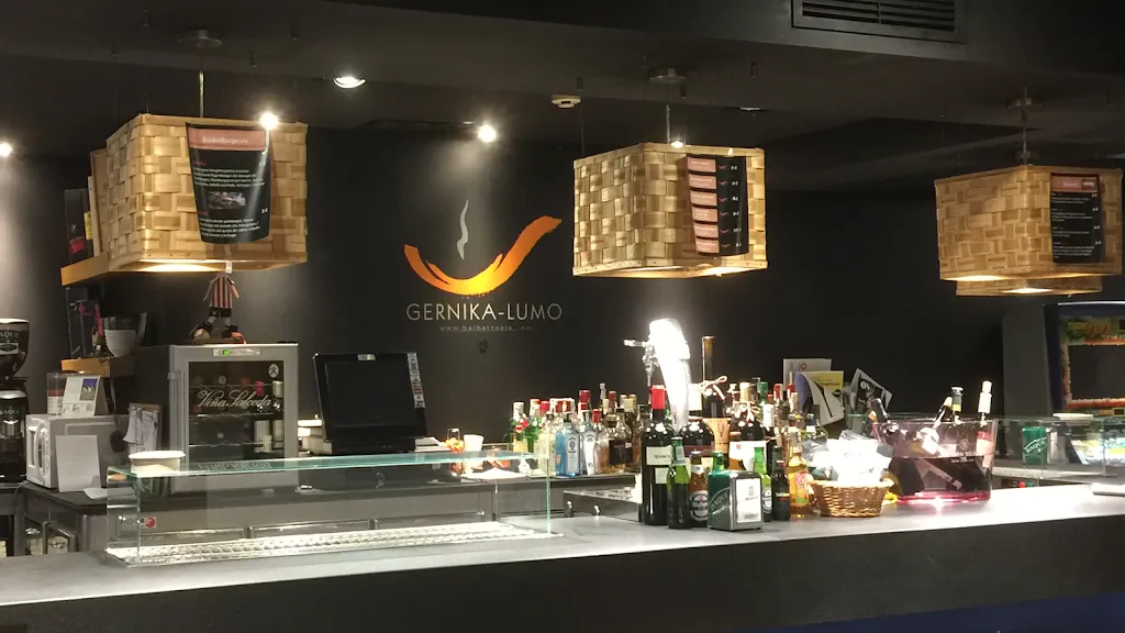 Gernikako Batzokia_Gernika-Lumo_slider_image_1