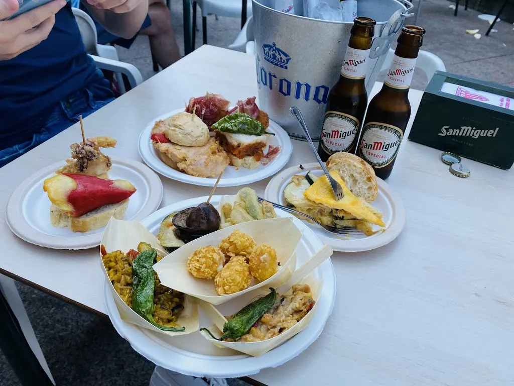 Zoie Zhao_ARRIEN TABERNA_Gernika-Lumo_review