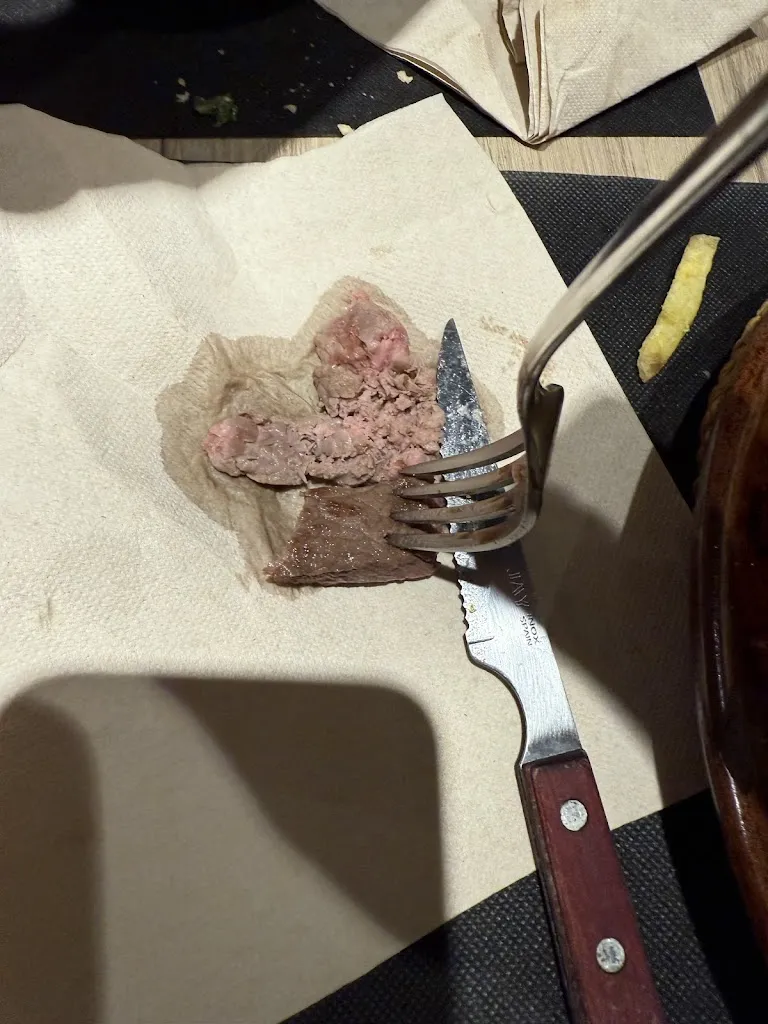 David Gutierrez_Alai Lounge_Gernika-Lumo_review