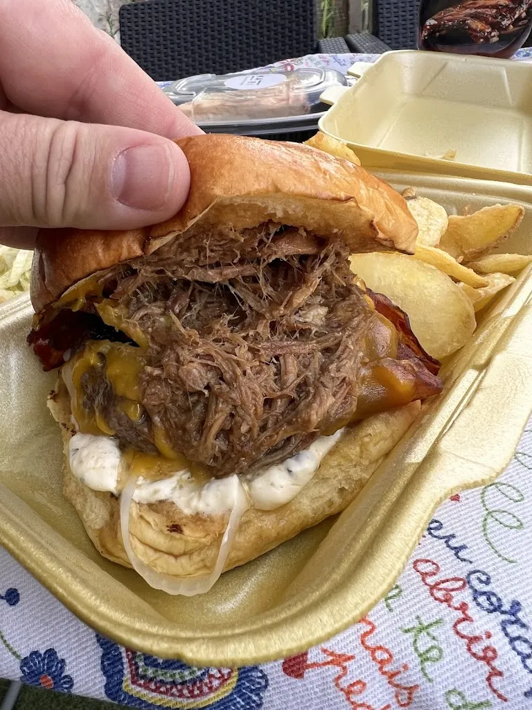 Tistel peluqueria canina_KABI burgers & cakes_Gernika-Lumo_review