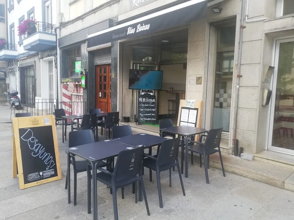 Cerveceria Bar Tordoia (Santiago de Compostela) restaurant in Tordoia