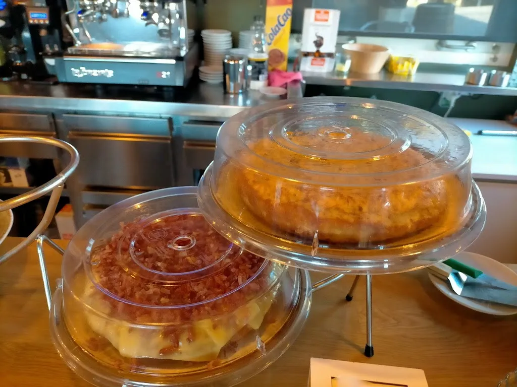 Aitabitxi Taberna Lemoiz_Lemoiz_slider_image_2