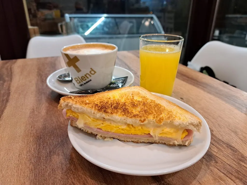 Kwonni Wu_Cafetería chacala_Arzúa_review