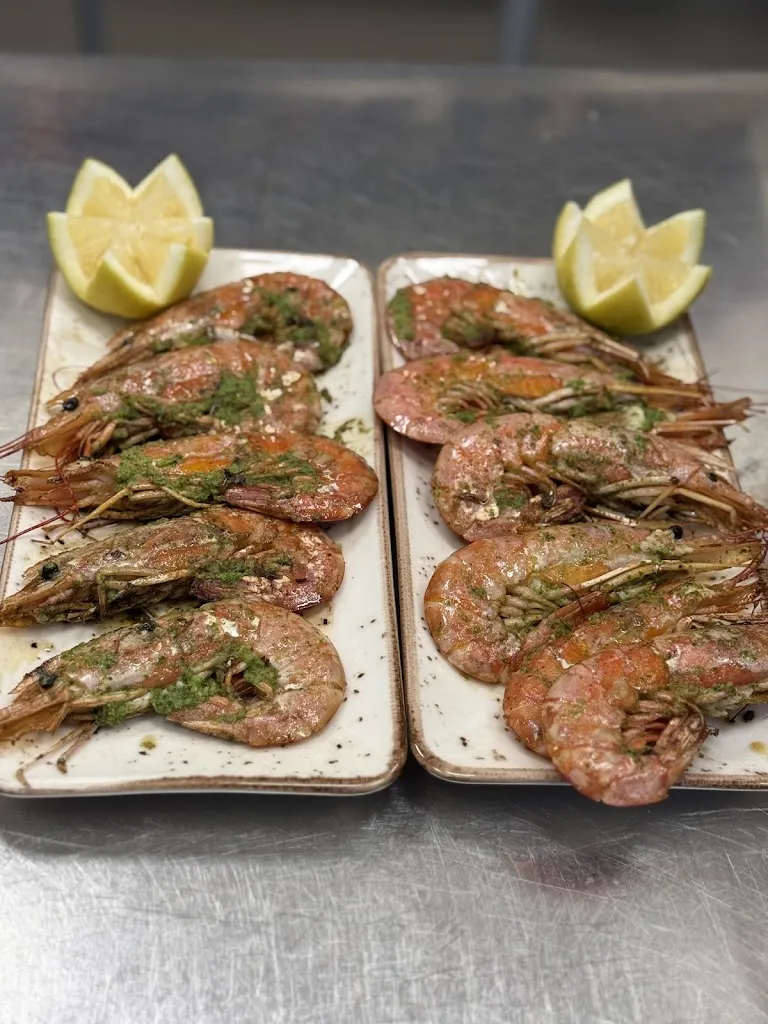 Jonathan Luna_Batzoki de Loiu_Loiu_review