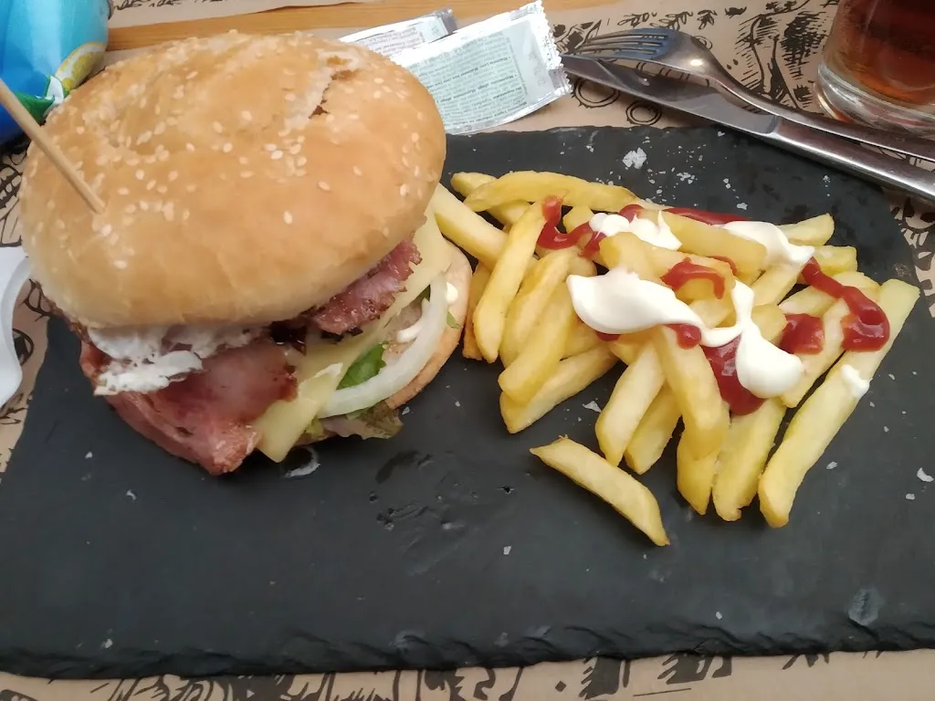 Menu_Cafe Kundera_Lezama_image_5