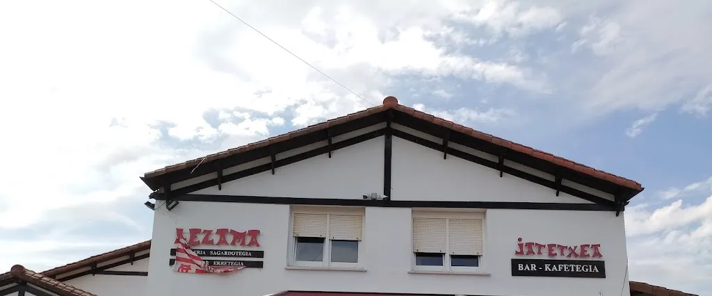 Antonio Jesus Gonzalez Barbero_Lezama sagardotegia_Lezama_review