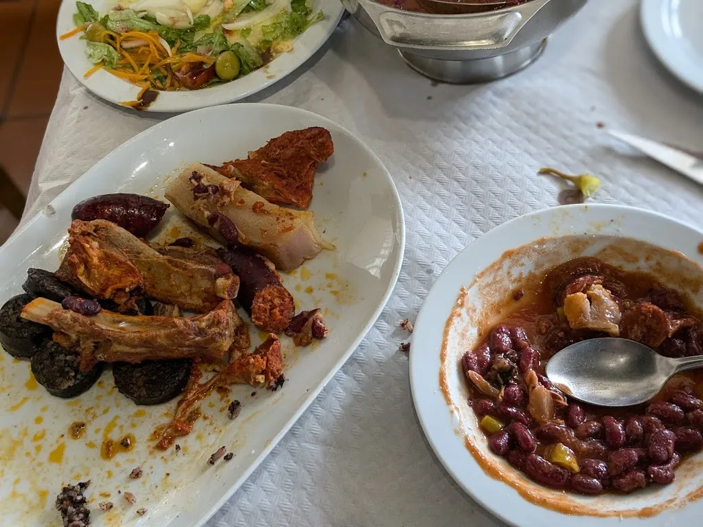 Rober F_Zigoun Bar_Lezama_review