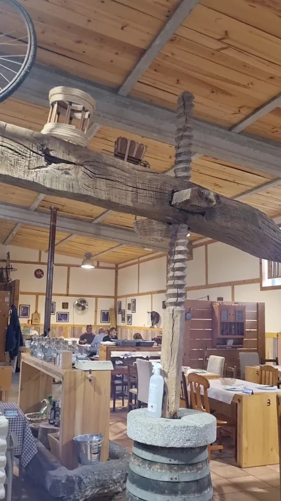 Furancho-restaurante Os Chaos_Touro_slider_image_2