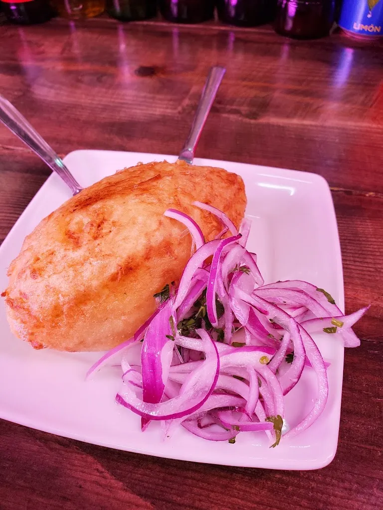 Gianni Paz_cevicheria Mar y Tierra_Mañaria_review